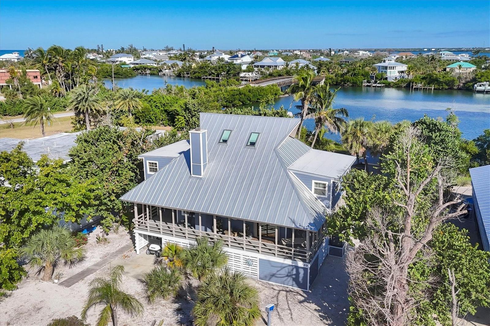 Single Family Residence in PLACIDA, FL - Daniel Dourado
