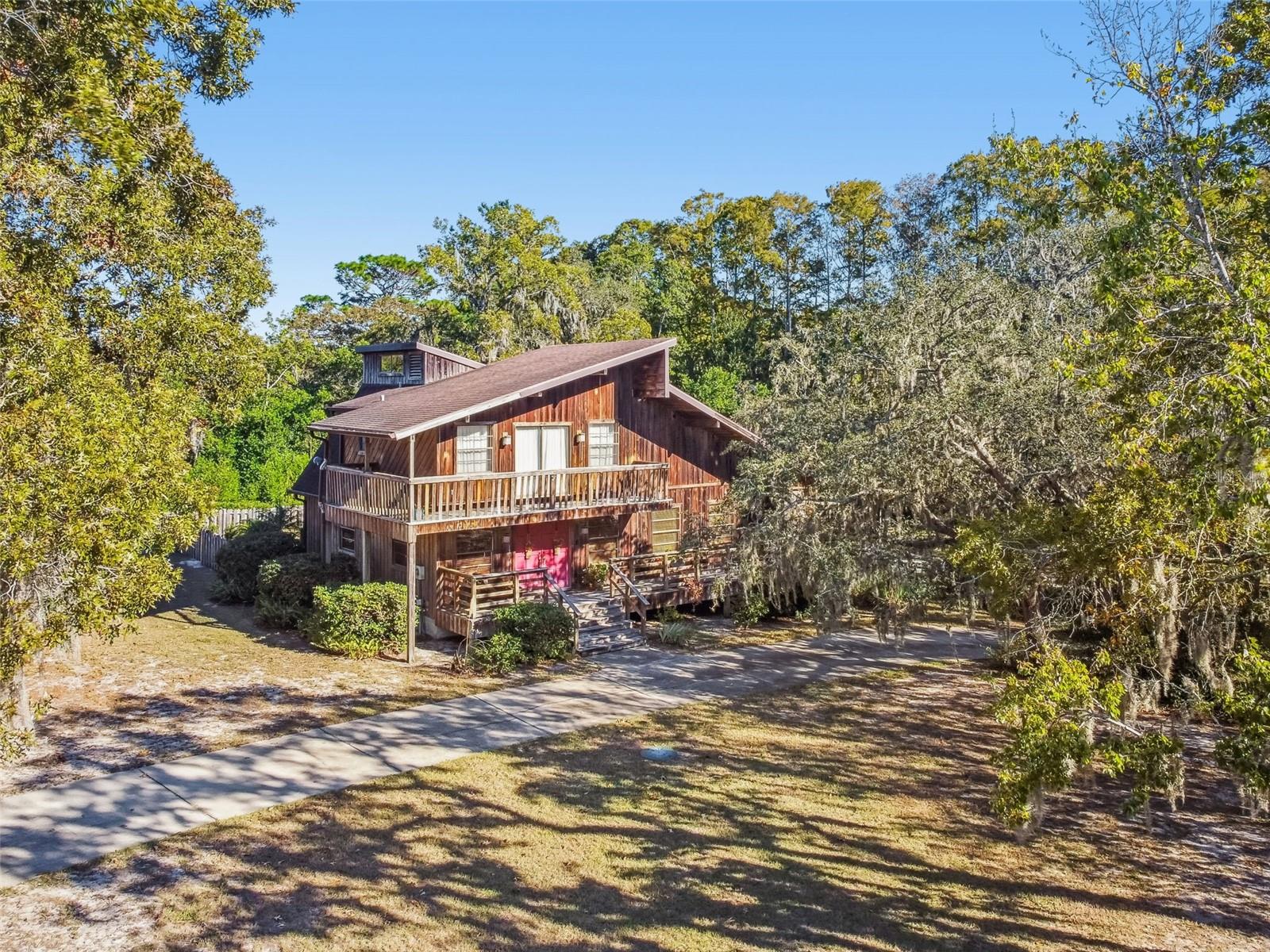 Single Family Residence em NEW PORT RICHEY, FL - Daniel Dourado