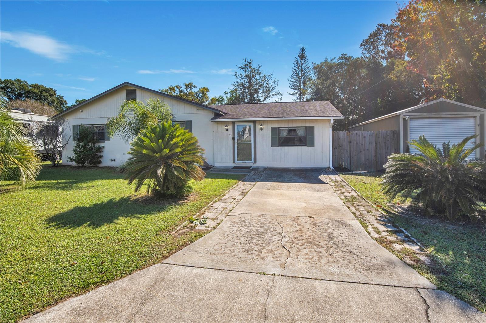 Single Family Residence em DEBARY, FL - Daniel Dourado