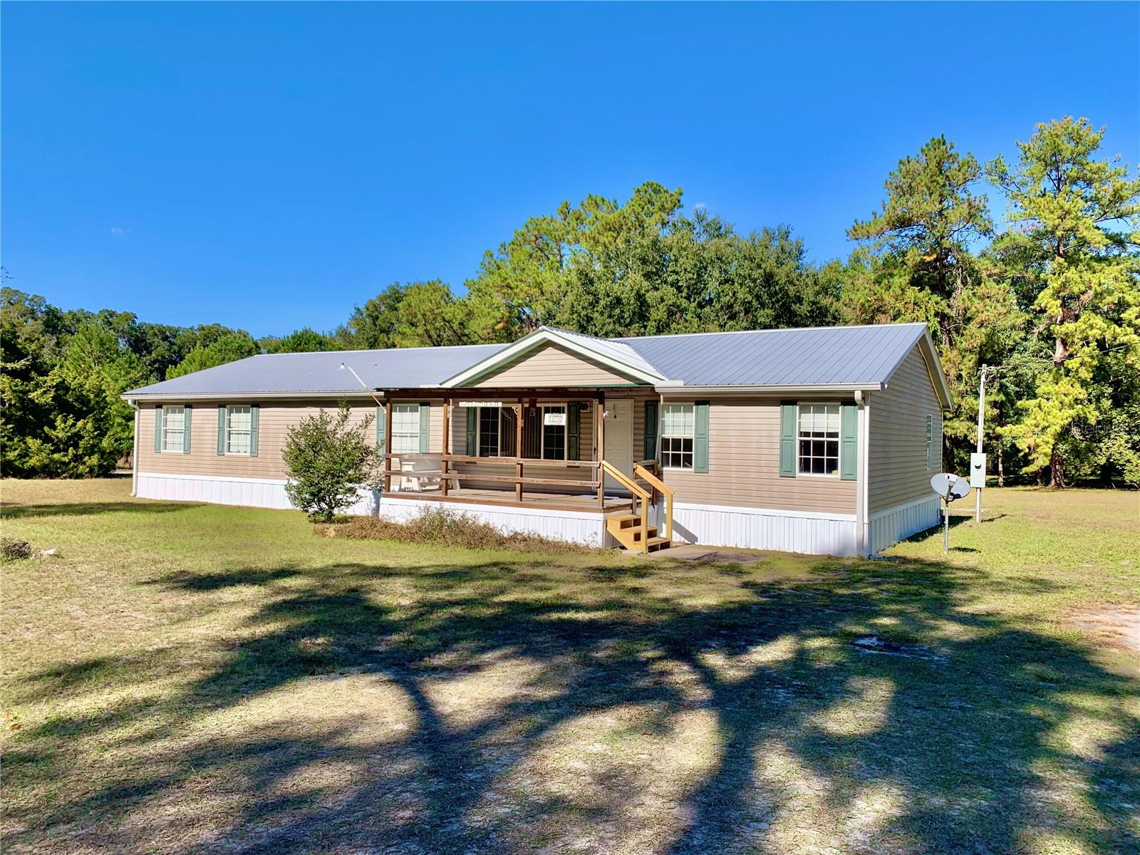 Manufactured Home in GAINESVILLE, FL - Daniel Dourado