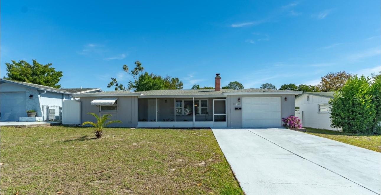 Single Family Residence em NEW PORT RICHEY, FL - Daniel Dourado