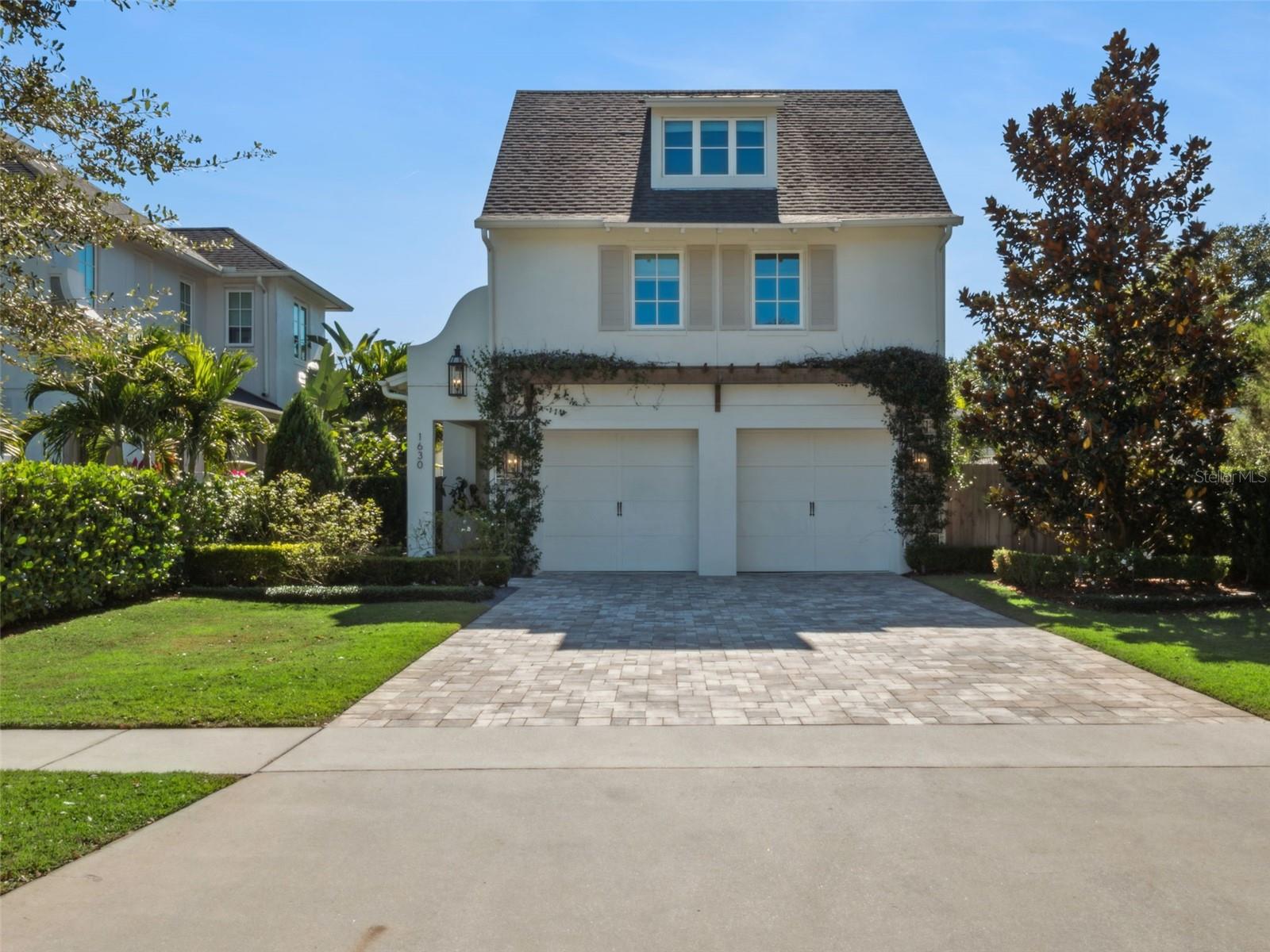 Single Family Residence em WINTER PARK, FL - Daniel Dourado