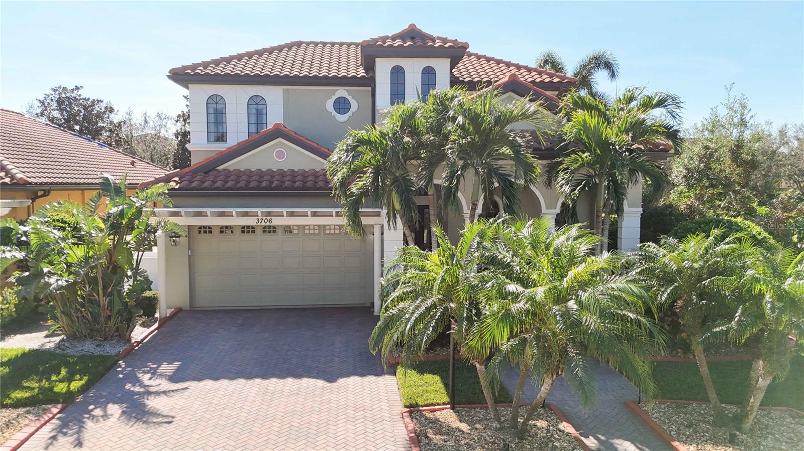 Single Family Residence em SARASOTA, FL - Daniel Dourado