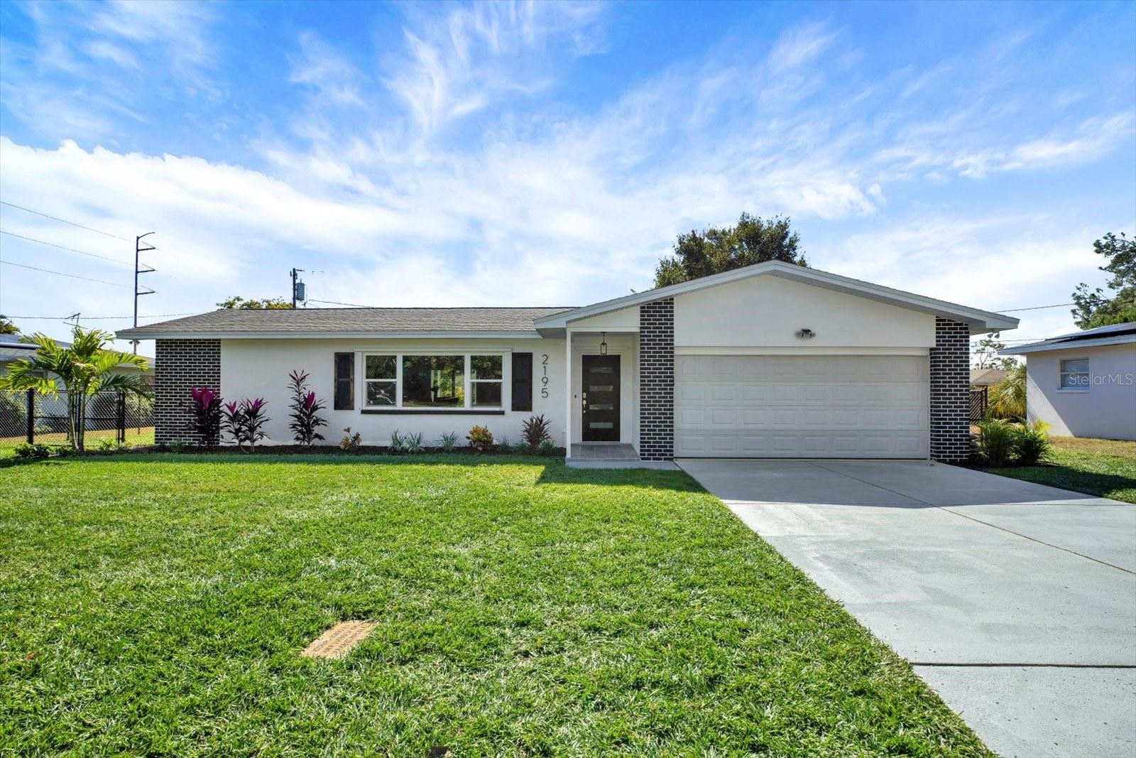 Single Family Residence em CLEARWATER, FL - Daniel Dourado