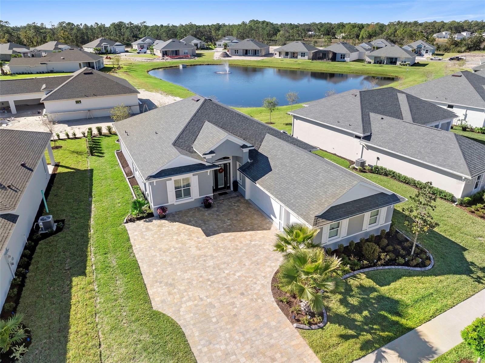 Single Family Residence em DELAND, FL - Daniel Dourado