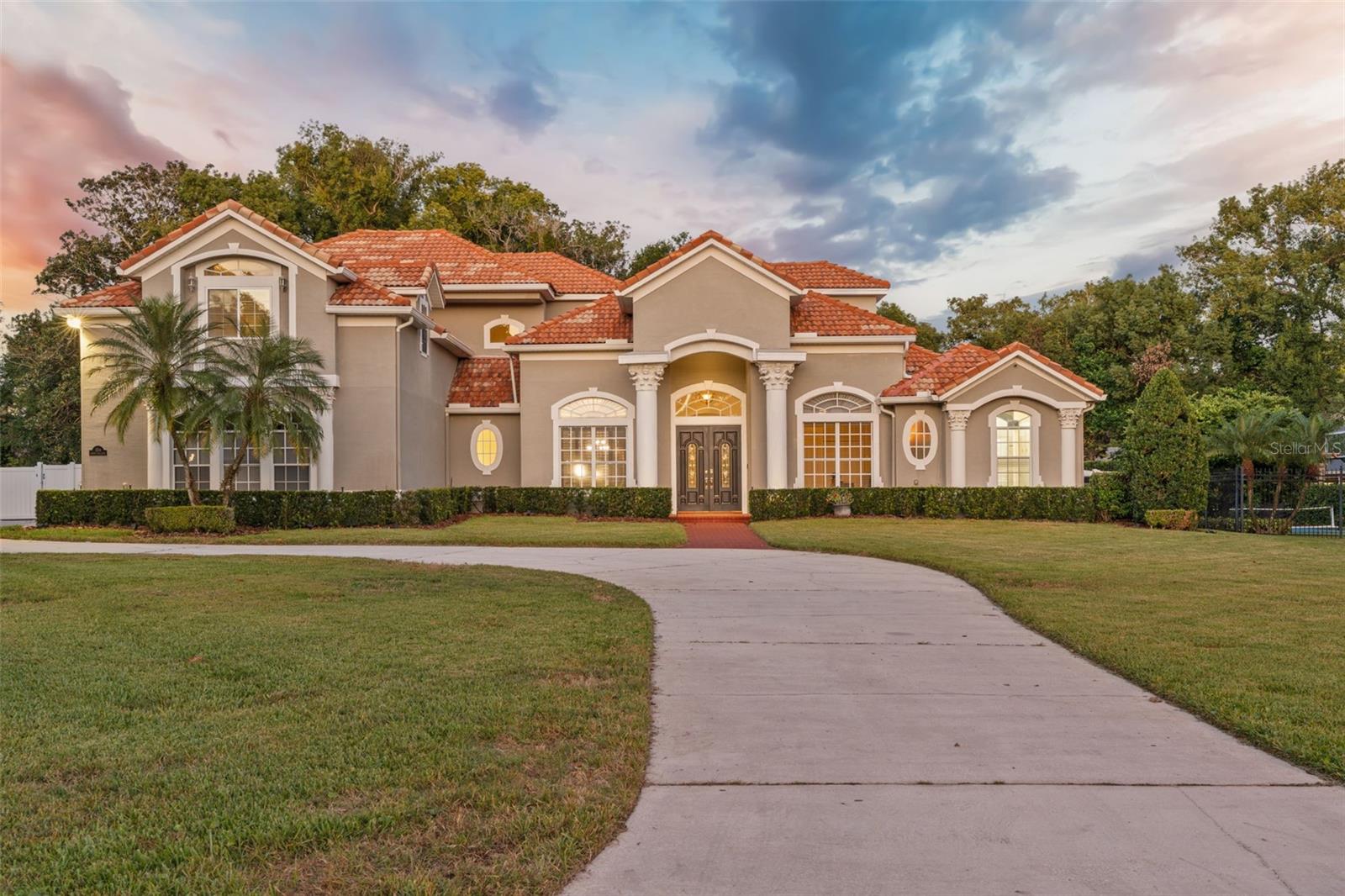 Single Family Residence em ALTAMONTE SPRINGS, FL - Daniel Dourado