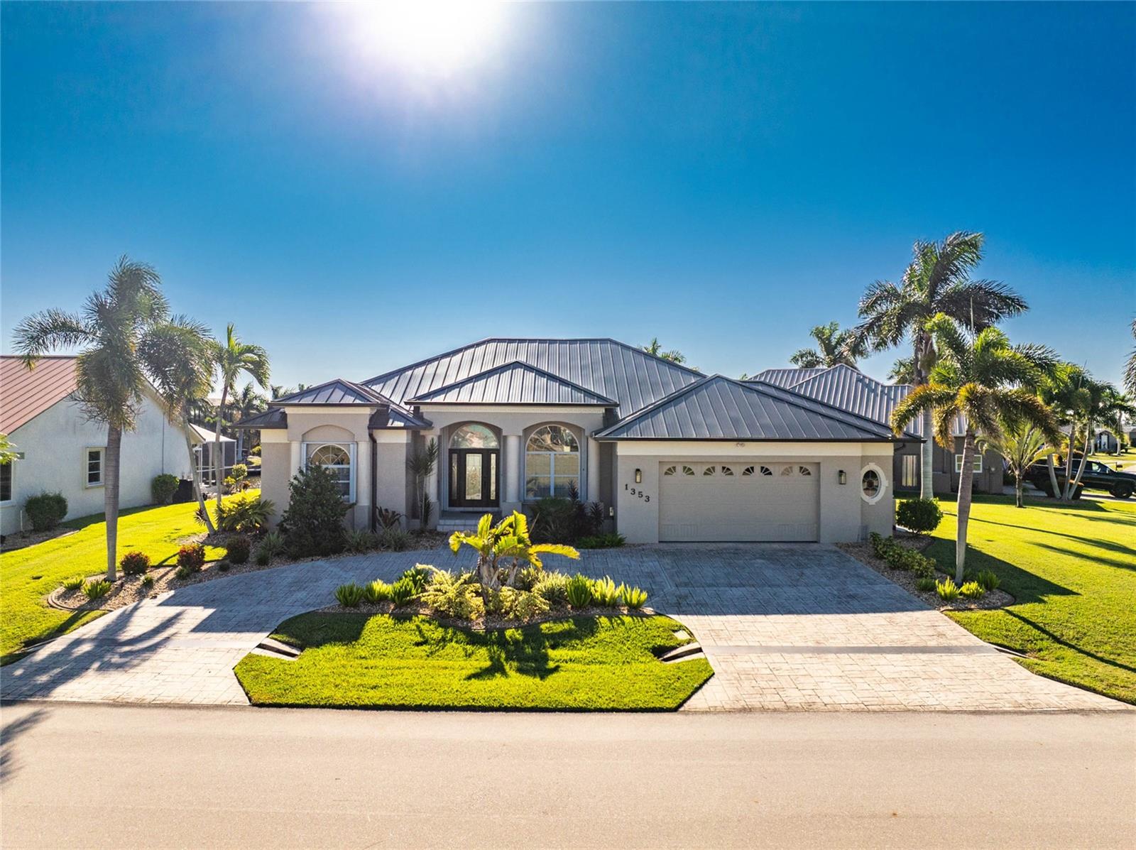 Single Family Residence em PUNTA GORDA, FL - Daniel Dourado