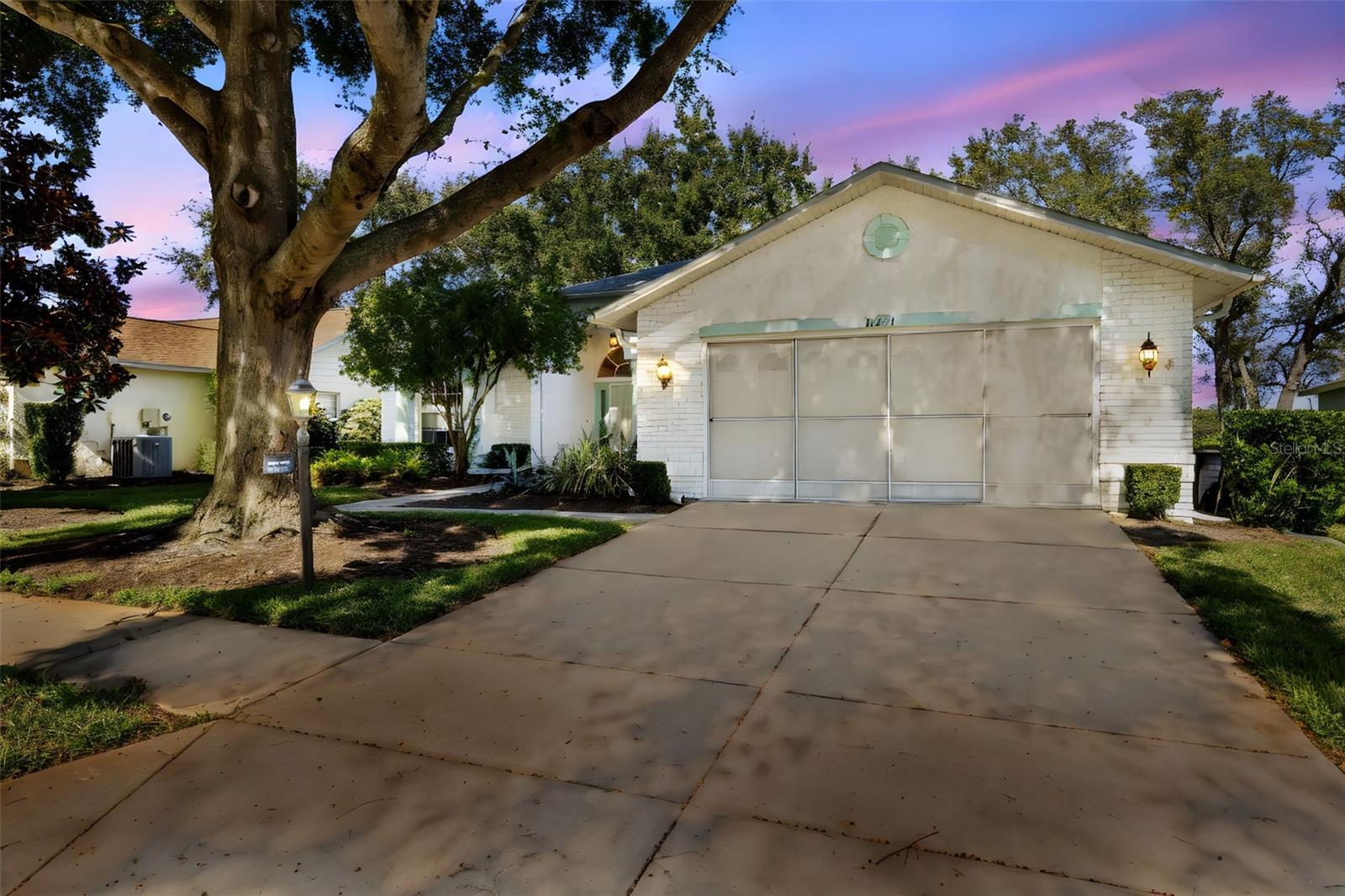 Single Family Residence em HUDSON, FL - Daniel Dourado