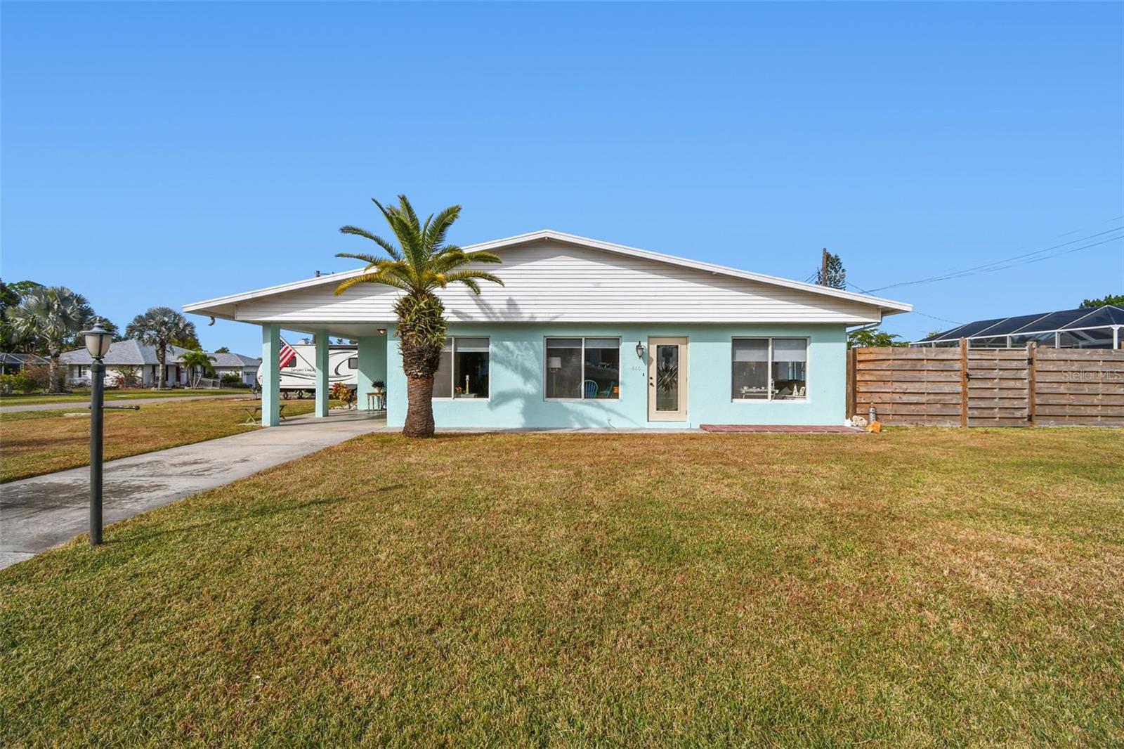 Single Family Residence em PALMETTO, FL - Daniel Dourado