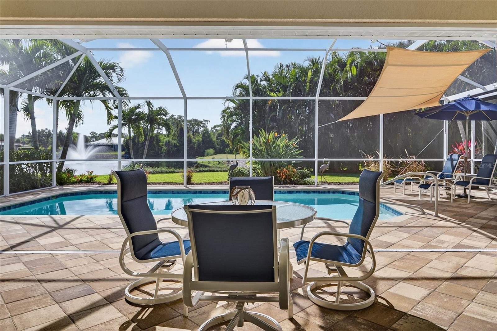 Single Family Residence em ENGLEWOOD, FL - Daniel Dourado