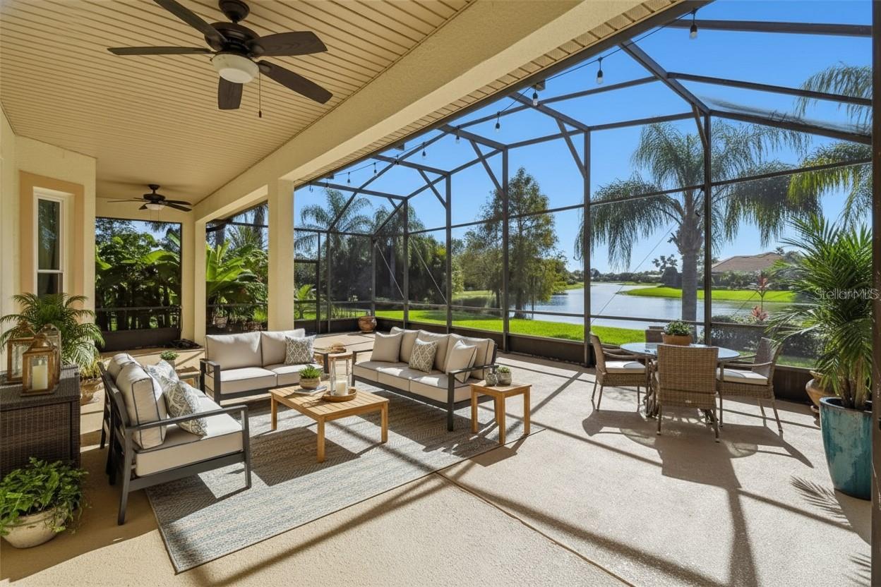 Single Family Residence in POINCIANA, FL - Daniel Dourado