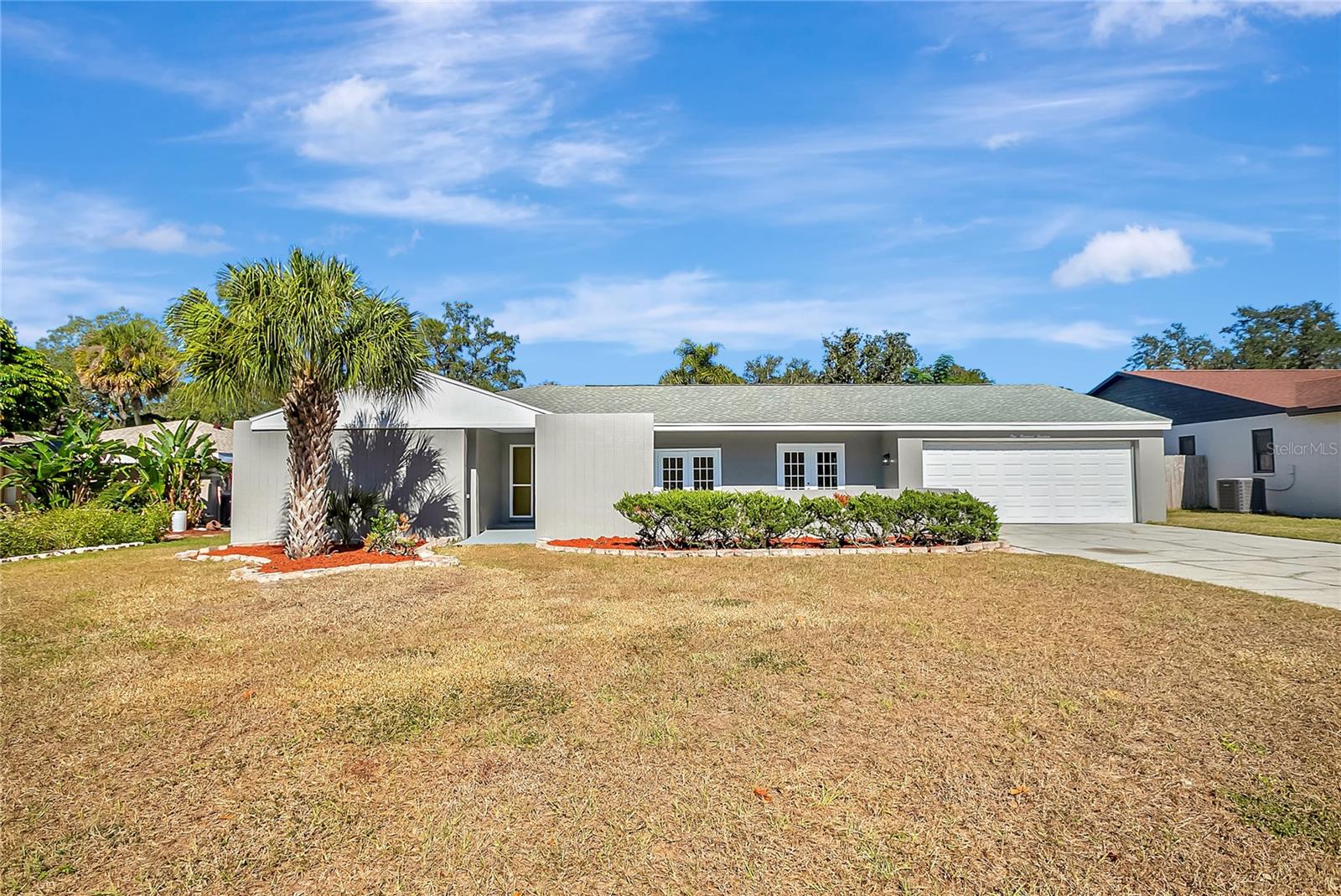 Single Family Residence em BRANDON, FL - Daniel Dourado