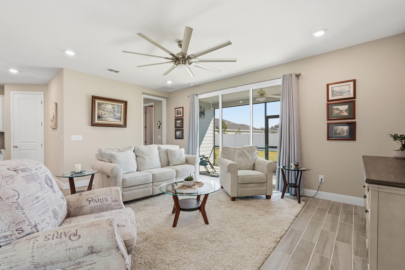 Single Family Residence em ORMOND BEACH, FL - Daniel Dourado