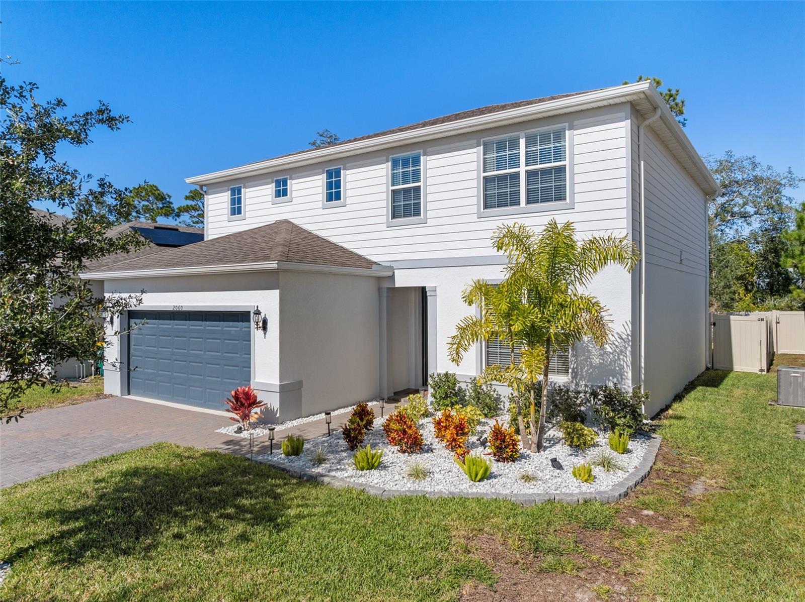 Single Family Residence em DELAND, FL - Daniel Dourado