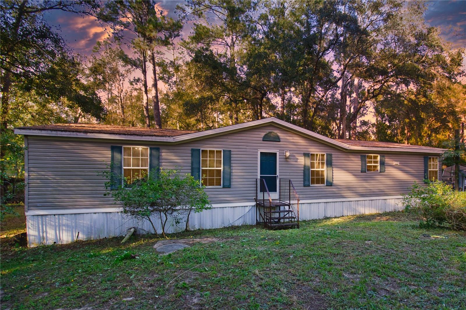 Manufactured Home in BROOKSVILLE, FL - Daniel Dourado