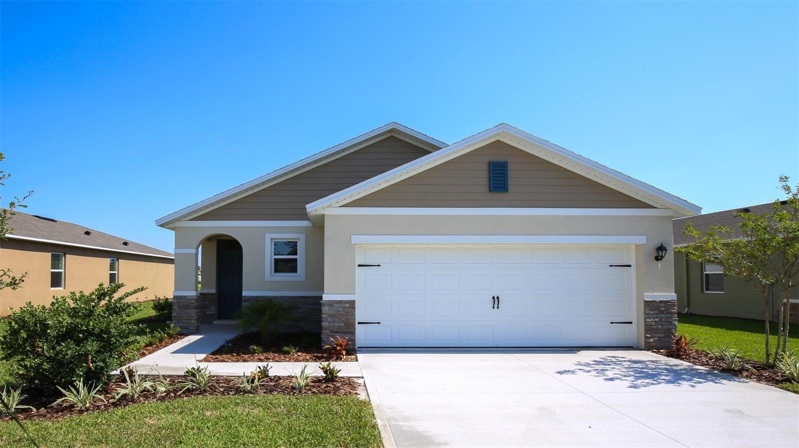 Single Family Residence em SANFORD, FL - Daniel Dourado