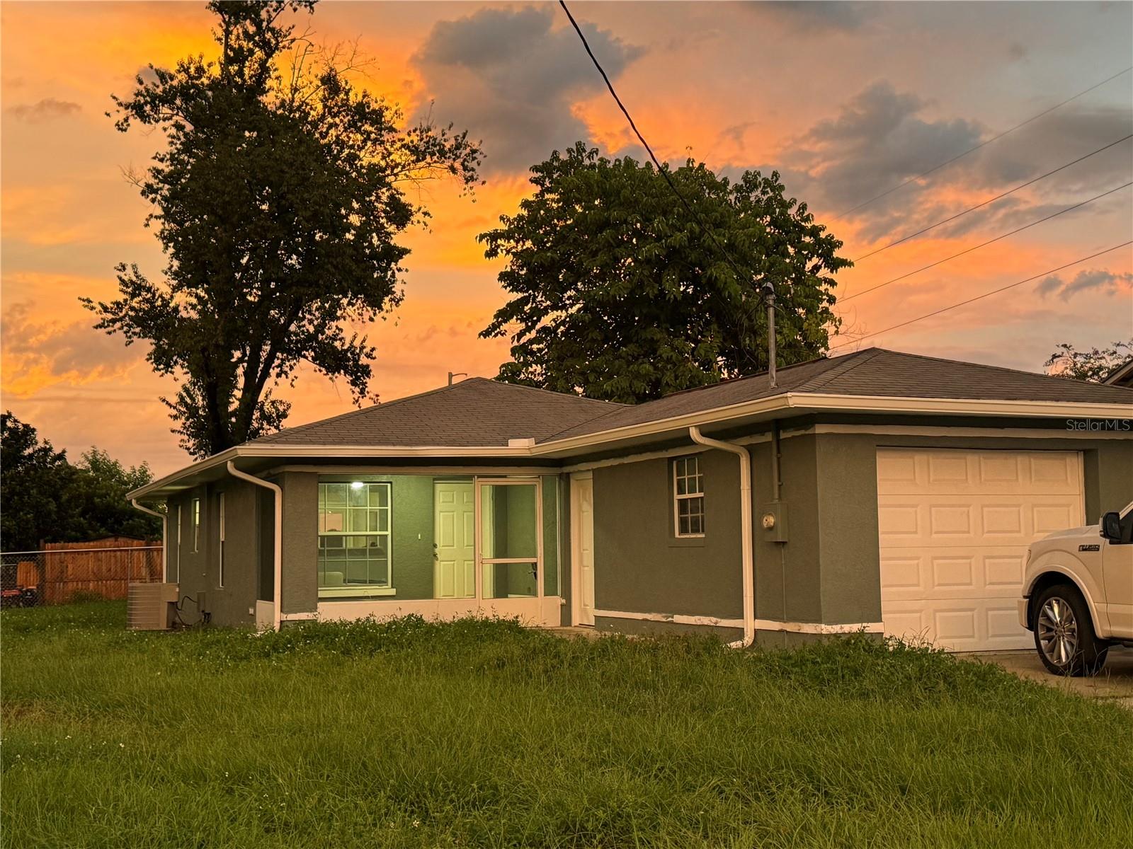 Single Family Residence em DADE CITY, FL - Daniel Dourado