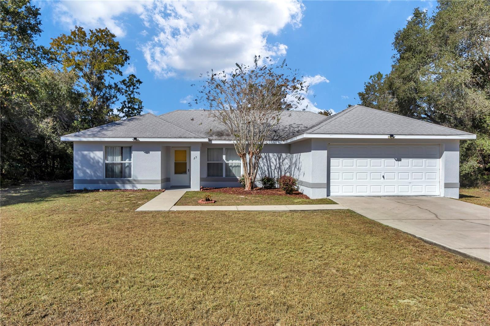 Single Family Residence em OCKLAWAHA, FL - Daniel Dourado