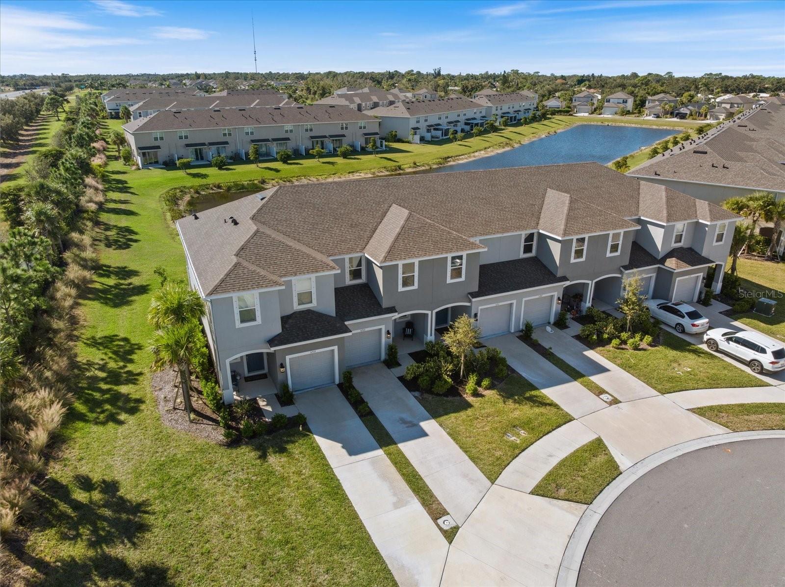 Townhouse in NOKOMIS, FL - Daniel Dourado