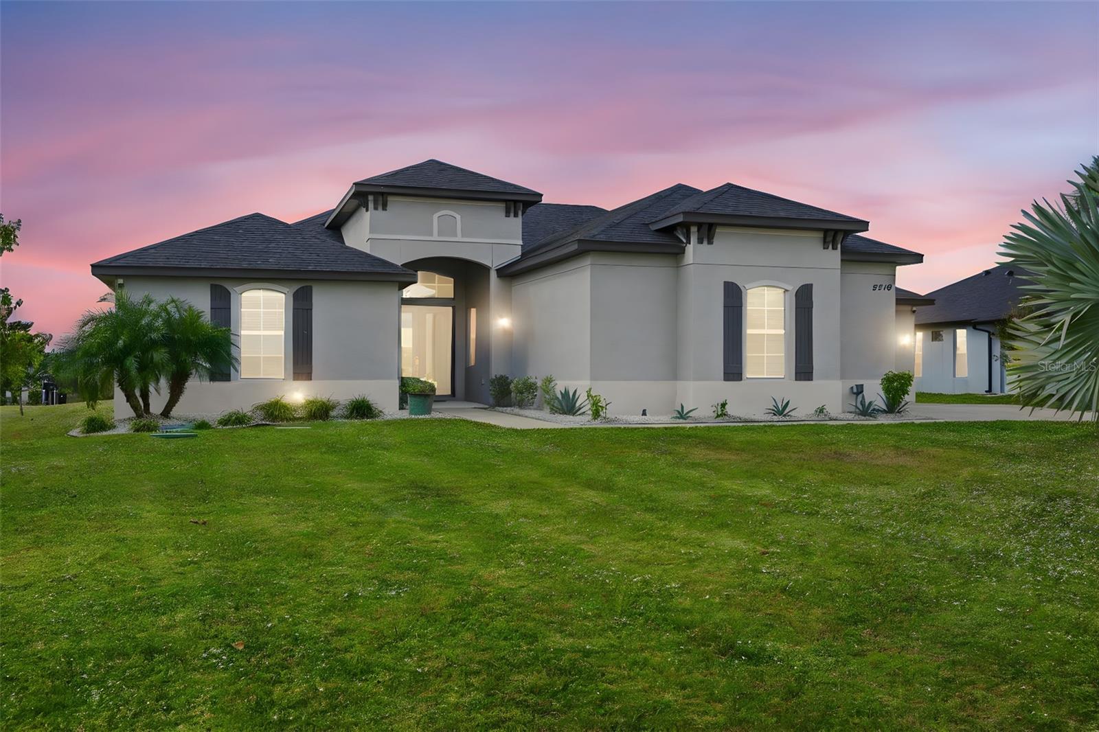 Single Family Residence em WIMAUMA, FL - Daniel Dourado