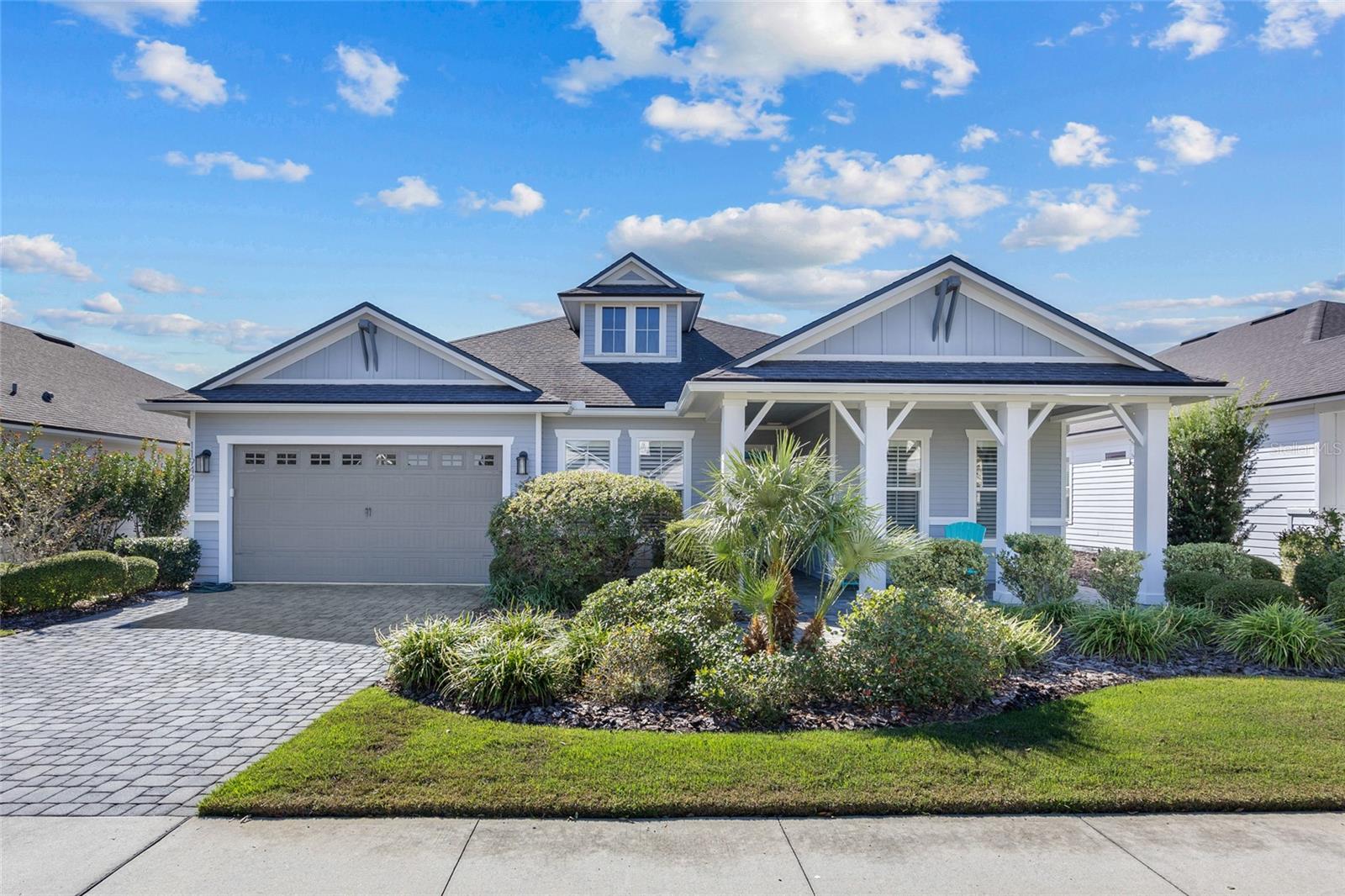 Single Family Residence in GAINESVILLE, FL - Daniel Dourado