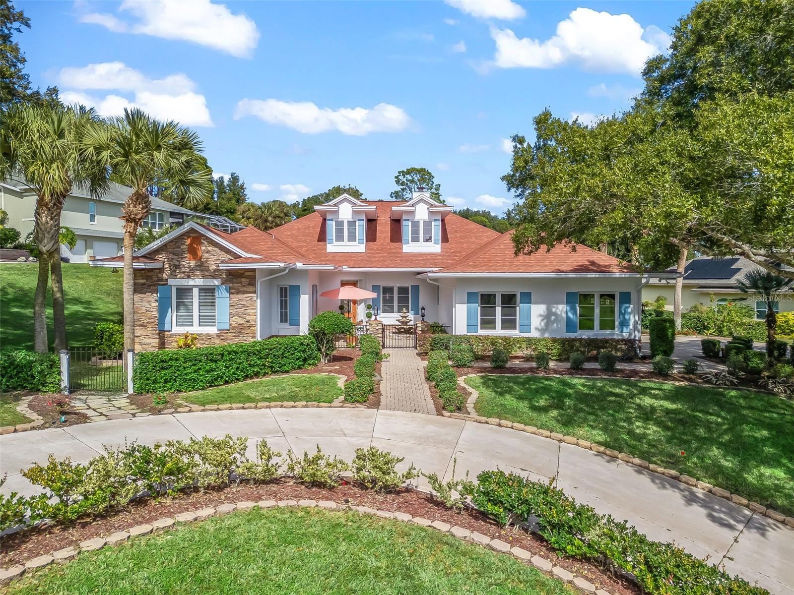 Single Family Residence em LADY LAKE, FL - Daniel Dourado