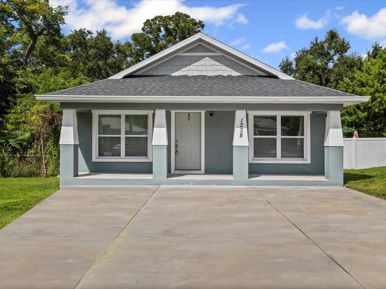 Single Family Residence em CLEARWATER, FL - Daniel Dourado