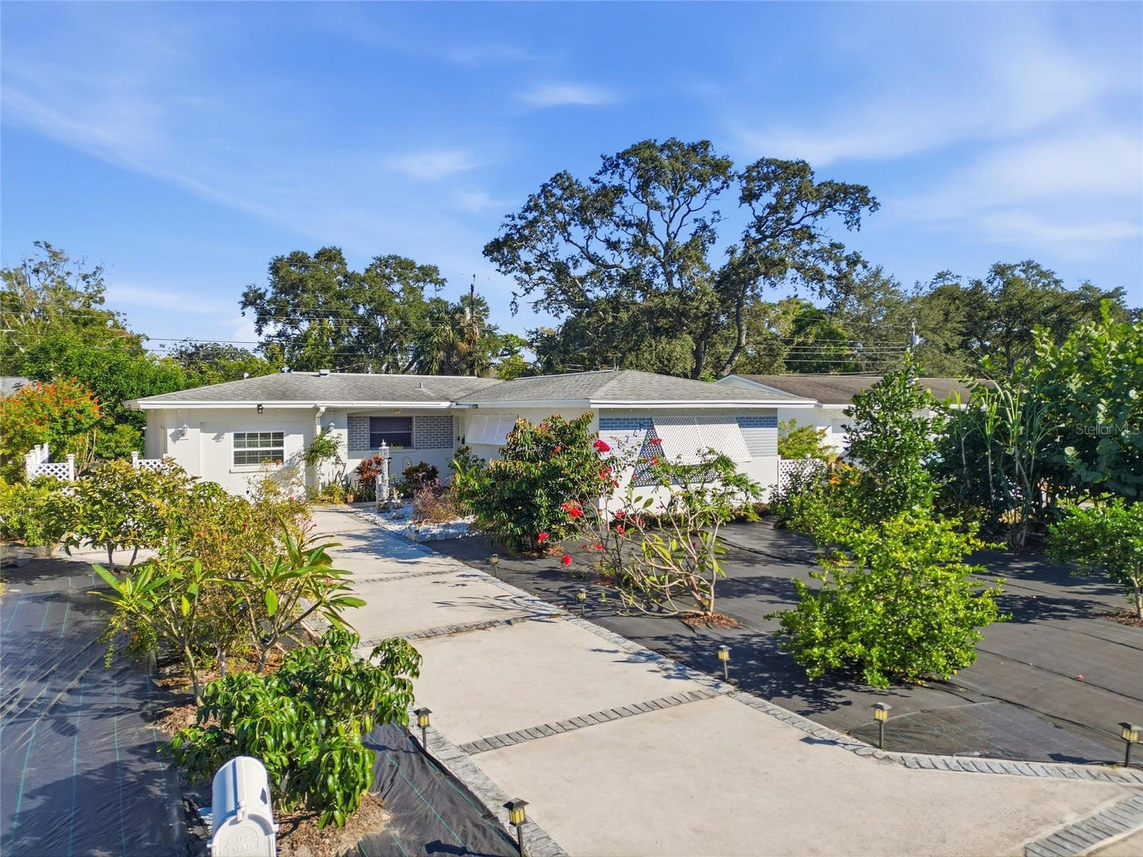 Single Family Residence em CLEARWATER, FL - Daniel Dourado