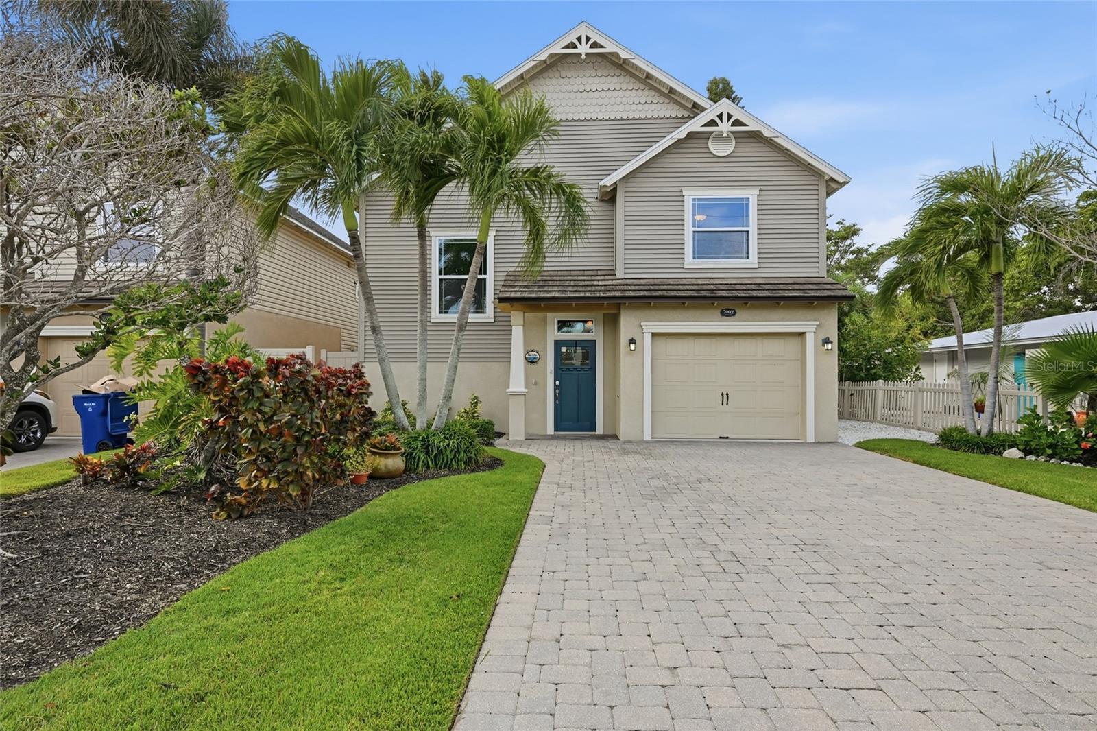 Condominium in HOLMES BEACH, FL - Daniel Dourado