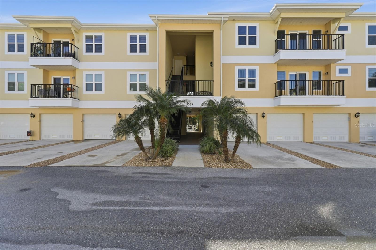 Condominium em NEW PORT RICHEY, FL - Daniel Dourado