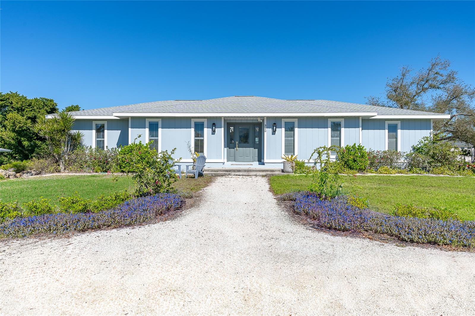 Single Family Residence in PLACIDA, FL - Daniel Dourado