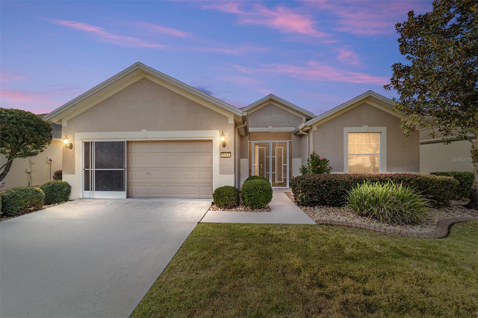 Single Family Residence in OCALA, FL - Daniel Dourado