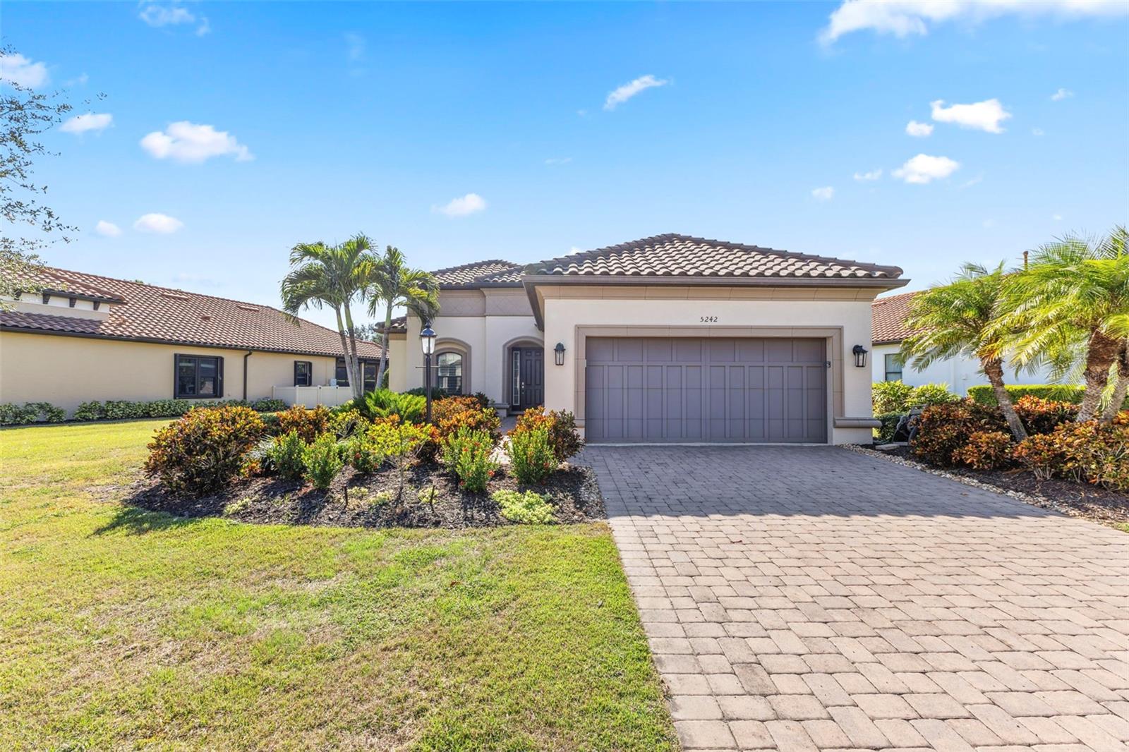 Single Family Residence em BRADENTON, FL - Daniel Dourado