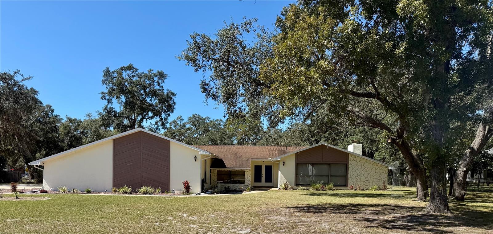 Single Family Residence em HUDSON, FL - Daniel Dourado