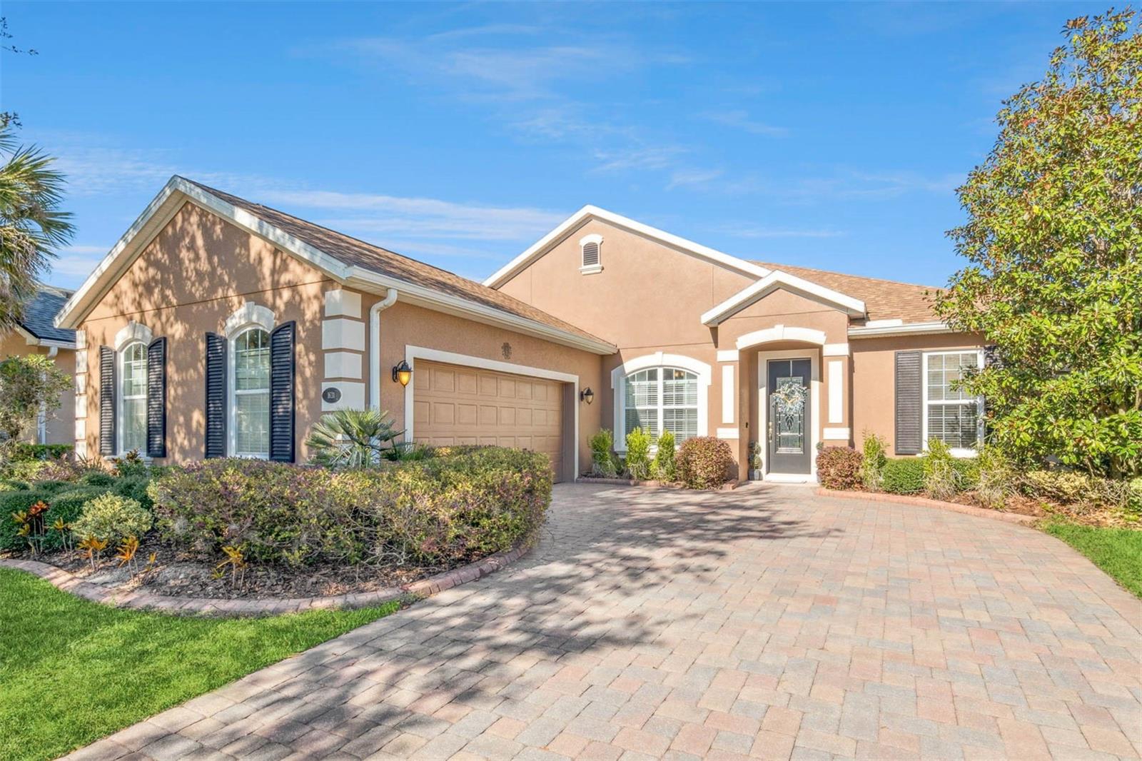 Single Family Residence em DELAND, FL - Daniel Dourado