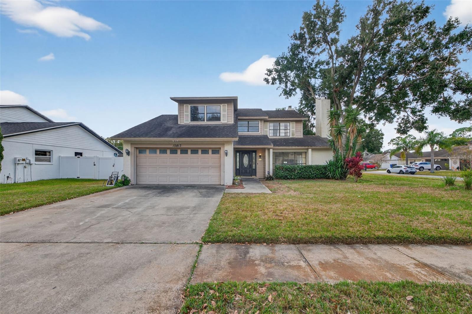 Single Family Residence in TAMPA, FL - Daniel Dourado