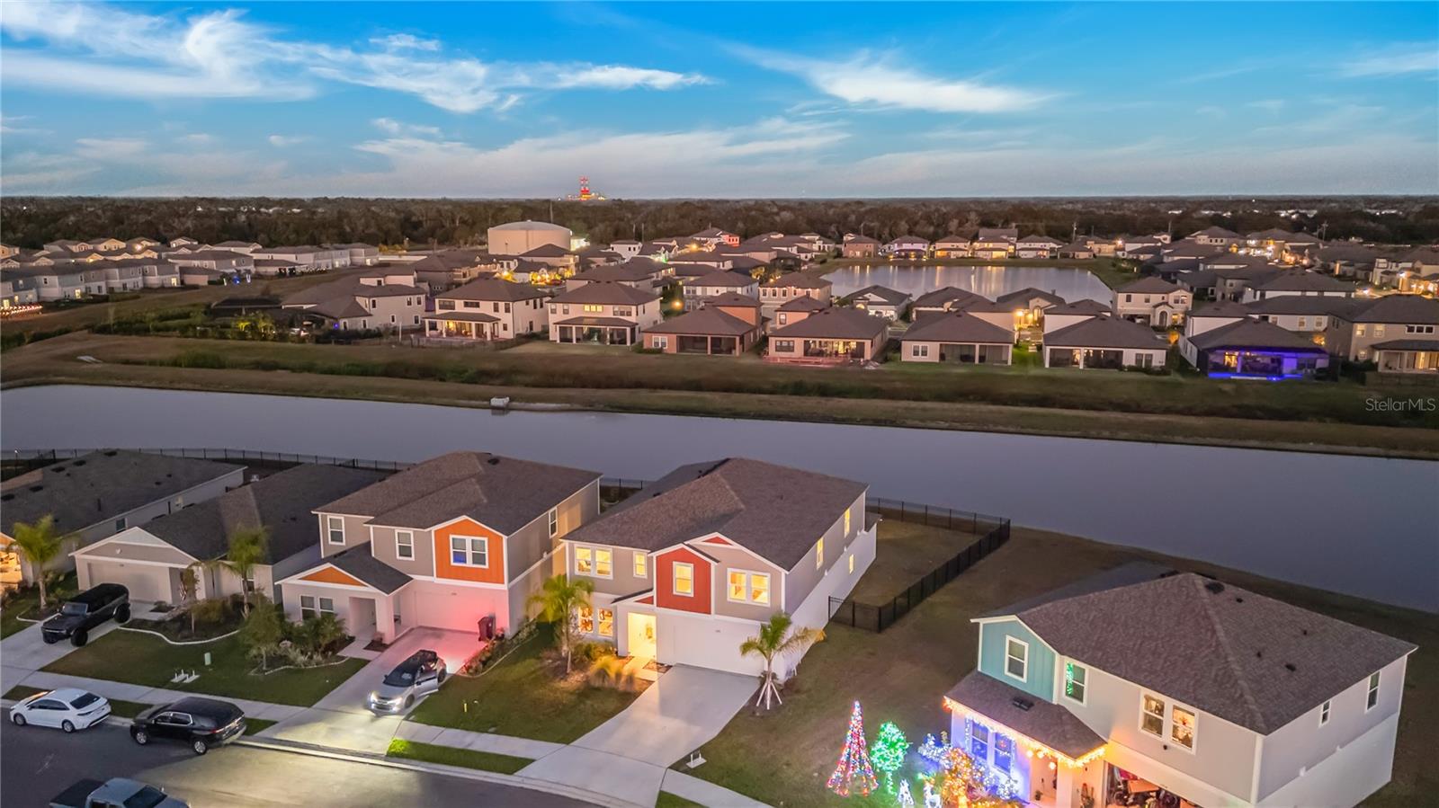 Single Family Residence in PARRISH, FL - Daniel Dourado