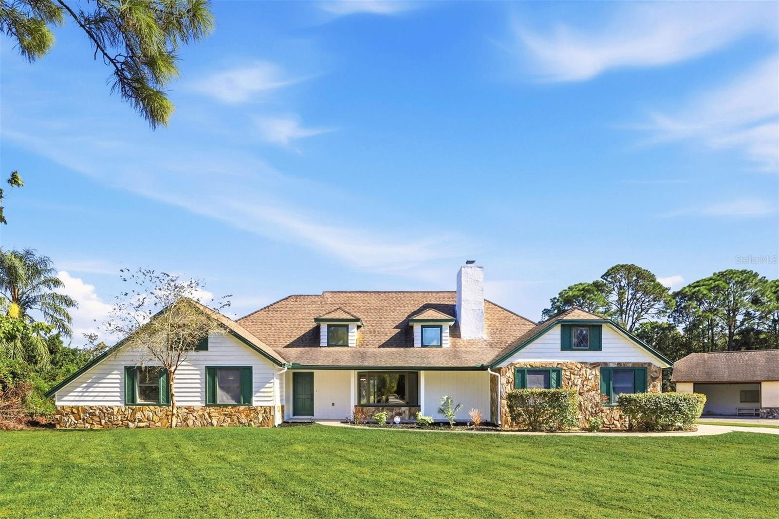 Single Family Residence in COCOA, FL - Daniel Dourado