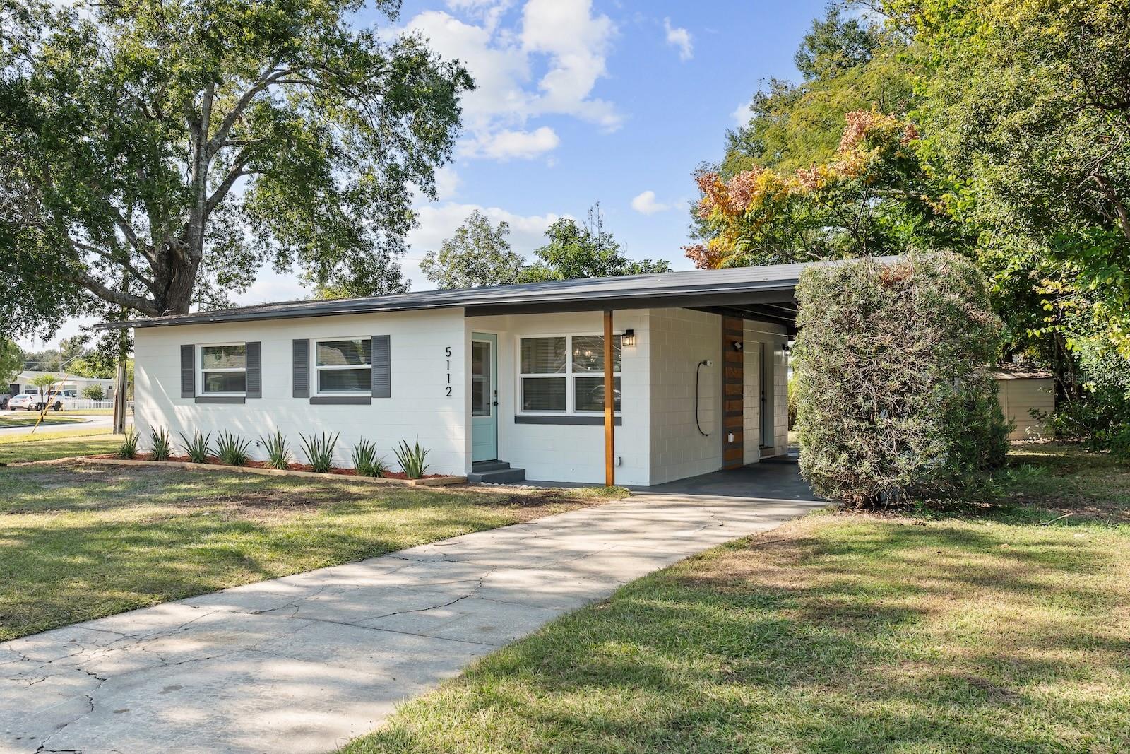 Single Family Residence em ORLANDO, FL - Daniel Dourado