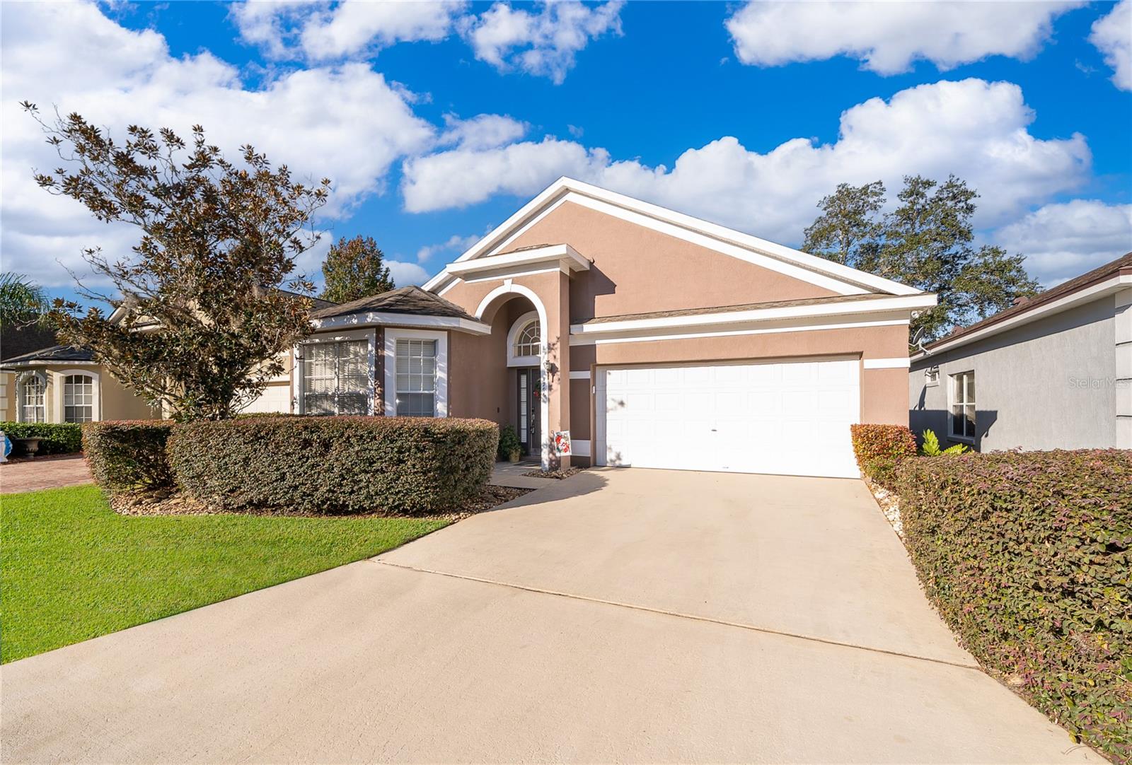 Single Family Residence em WINTER SPRINGS, FL - Daniel Dourado