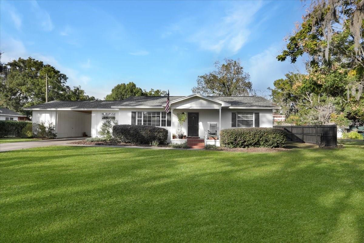 Single Family Residence in OCALA, FL - Daniel Dourado