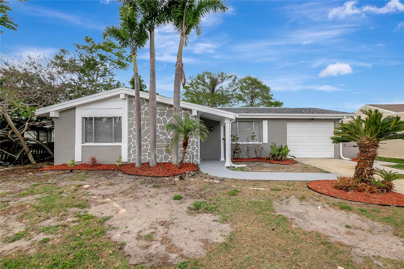Single Family Residence em NEW PORT RICHEY, FL - Daniel Dourado