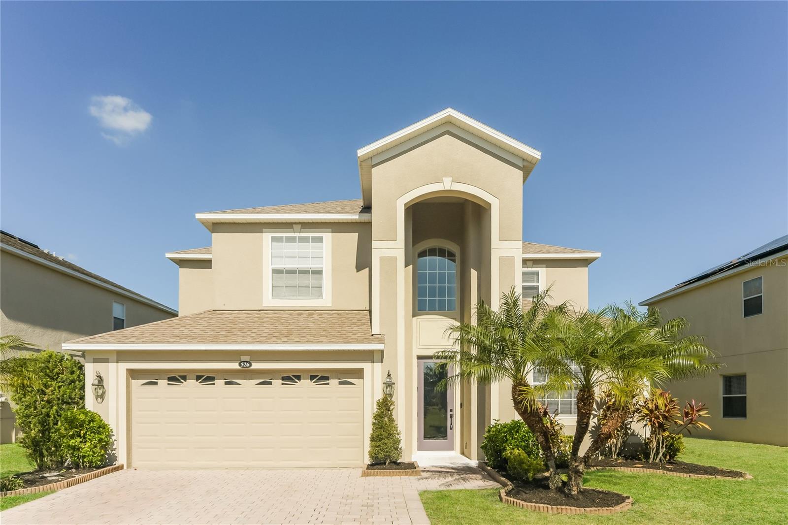 Single Family Residence in DAVENPORT, FL - Daniel Dourado