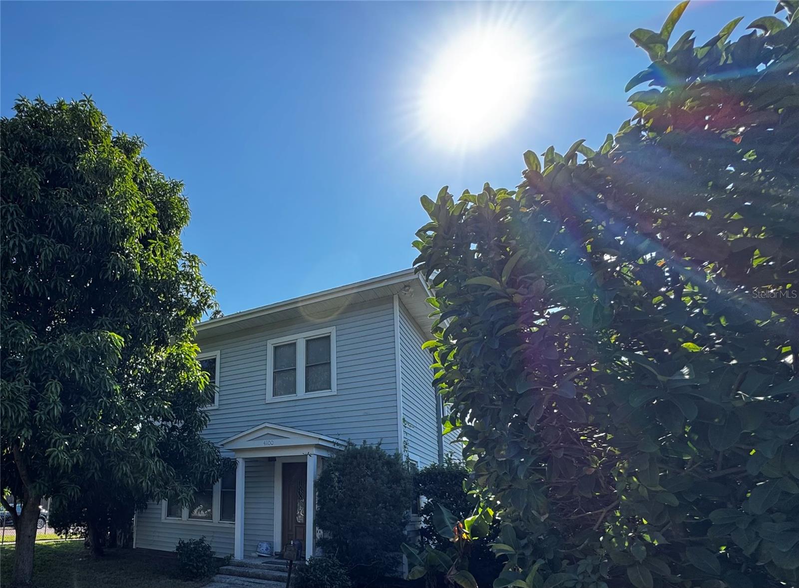 Single Family Residence em ST PETERSBURG, FL - Daniel Dourado