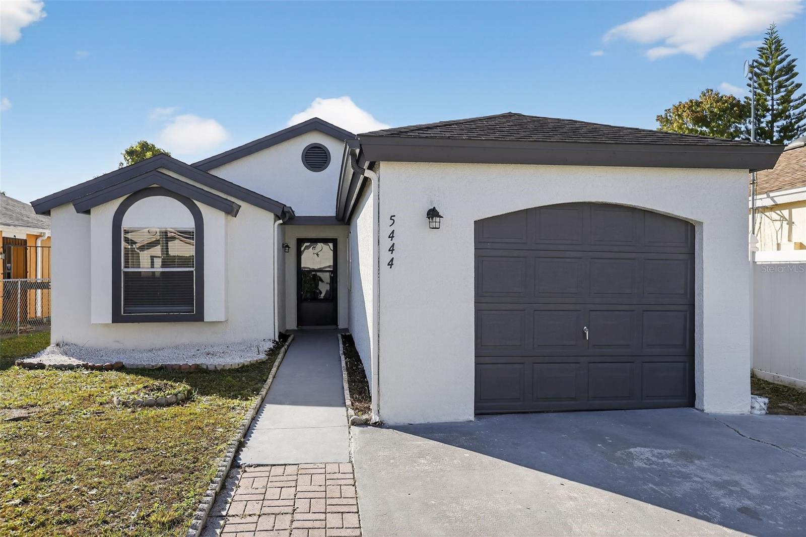 Single Family Residence em ORLANDO, FL - Daniel Dourado