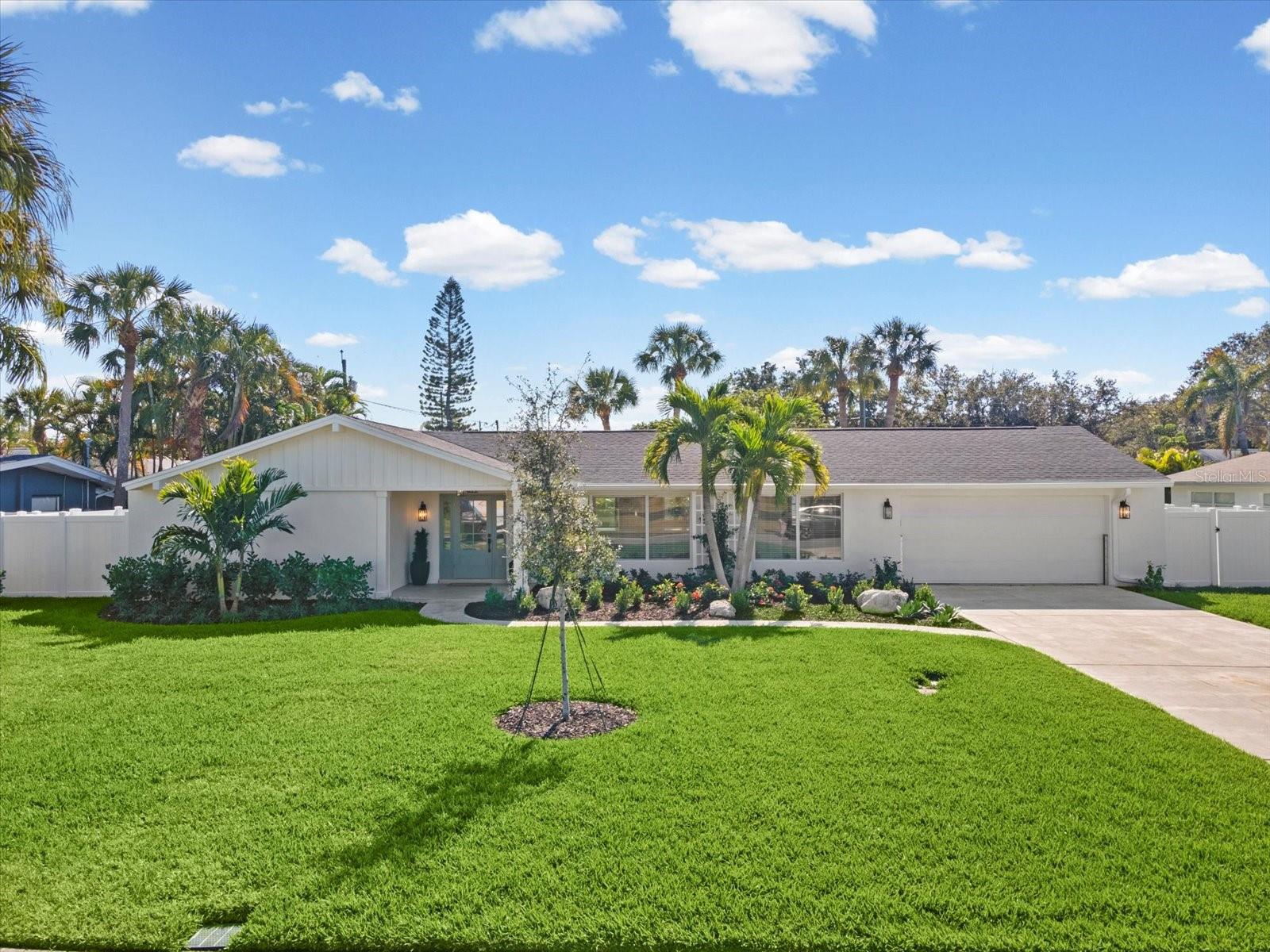 Single Family Residence em LARGO, FL - Daniel Dourado