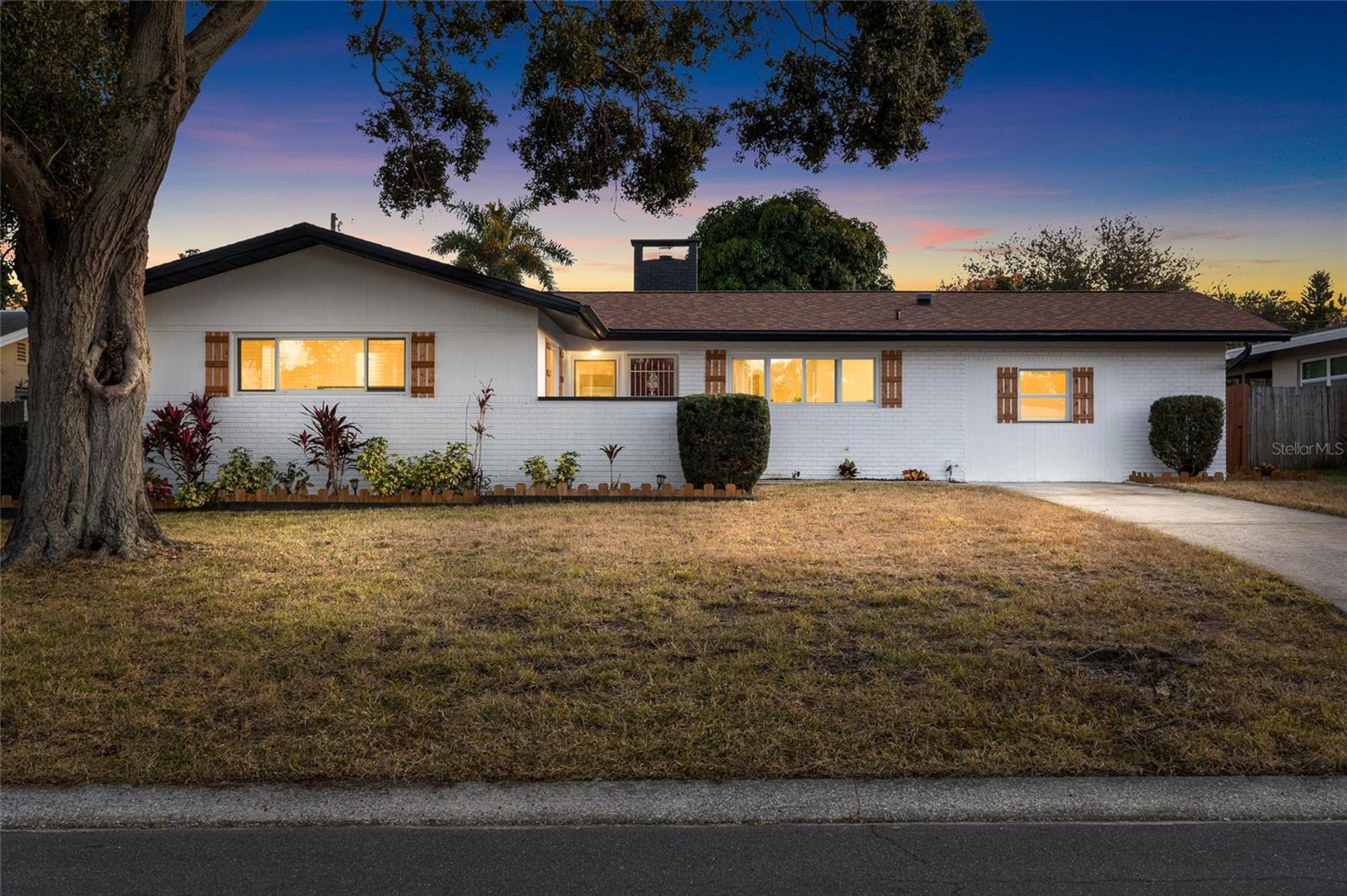 Single Family Residence em LARGO, FL - Daniel Dourado