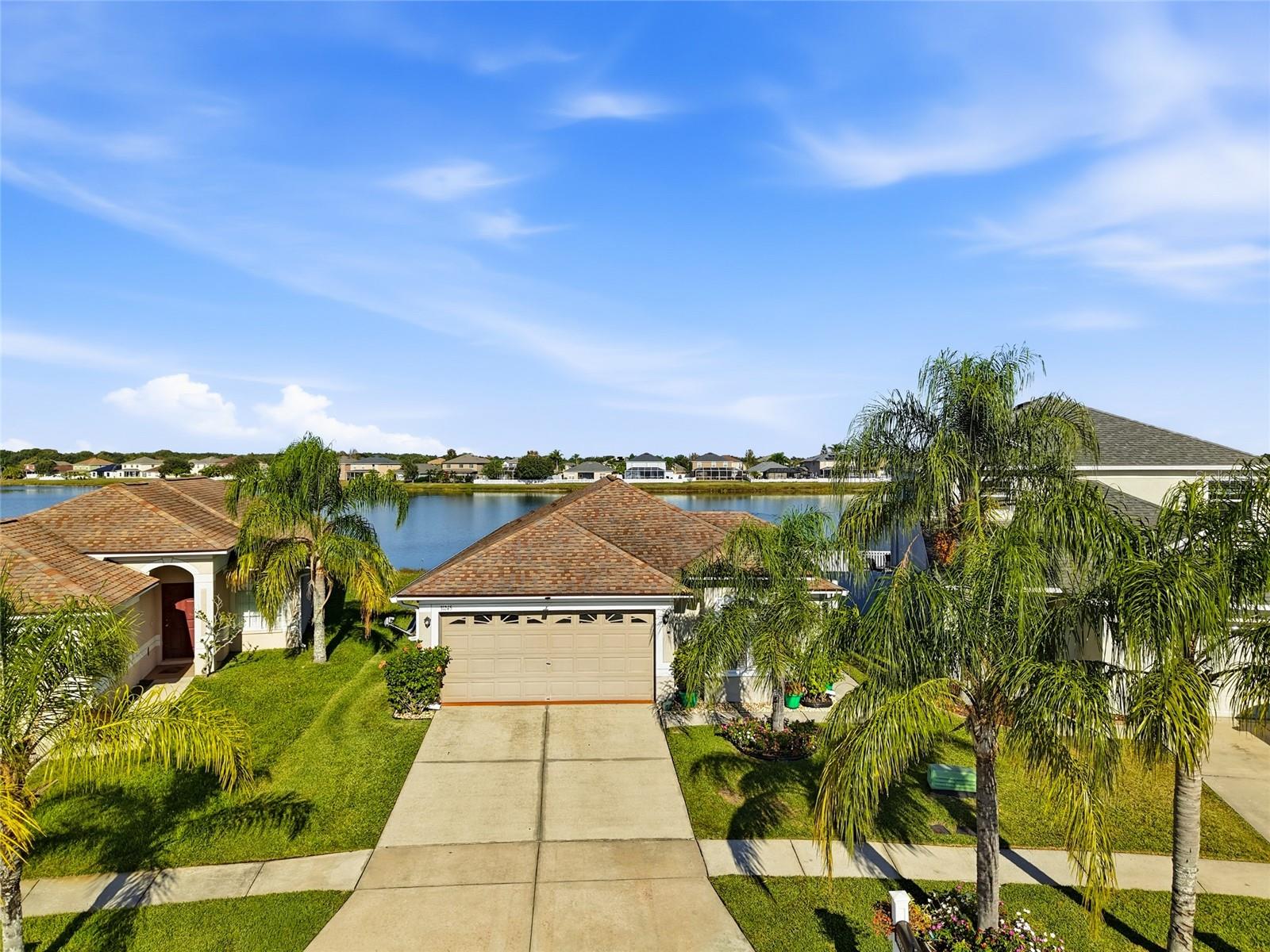 Single Family Residence em WESLEY CHAPEL, FL - Daniel Dourado