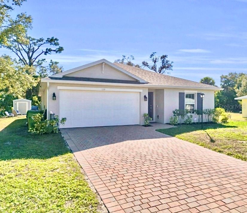 Single Family Residence em PORT CHARLOTTE, FL - Daniel Dourado