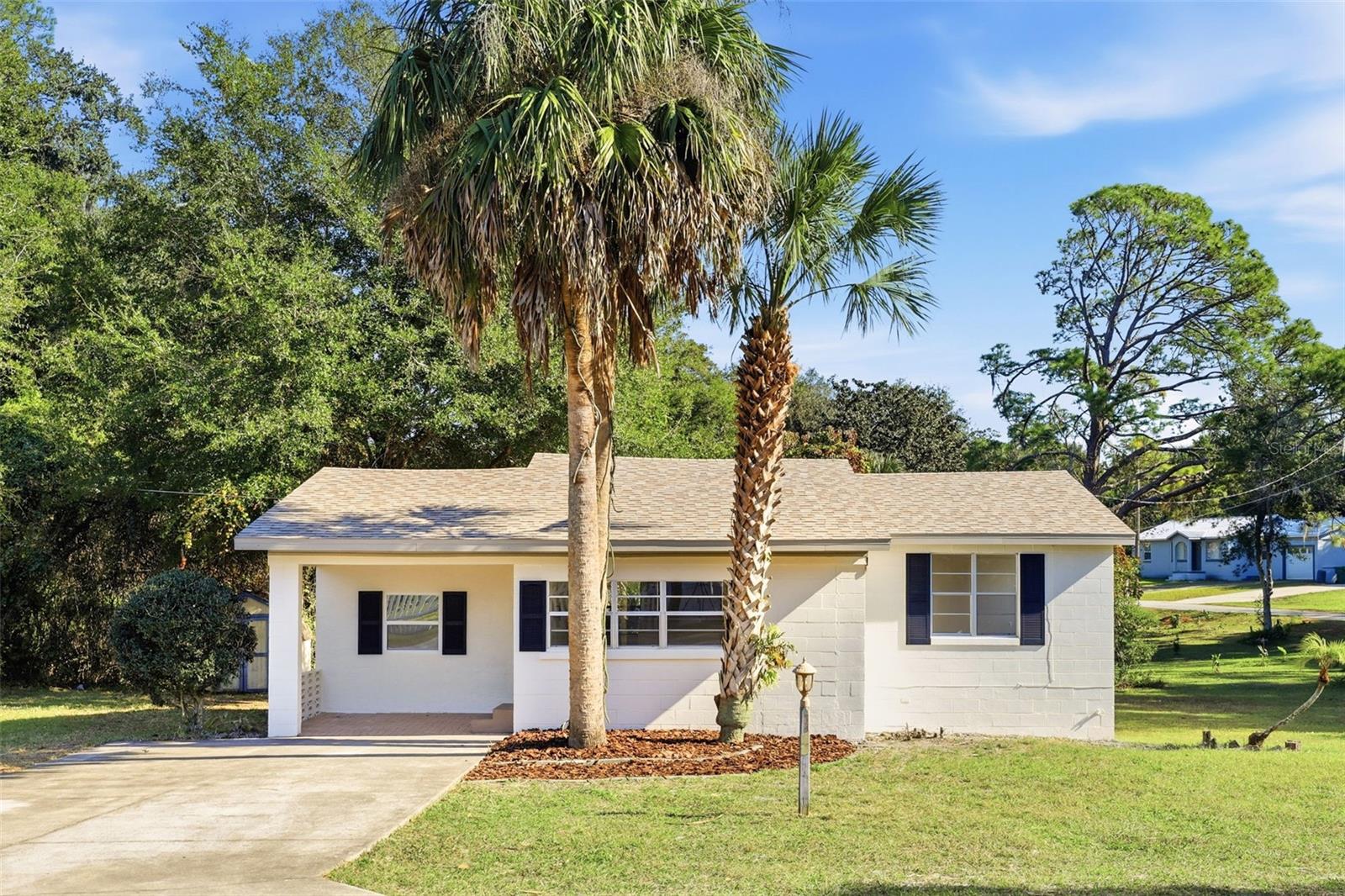 Single Family Residence em DEBARY, FL - Daniel Dourado